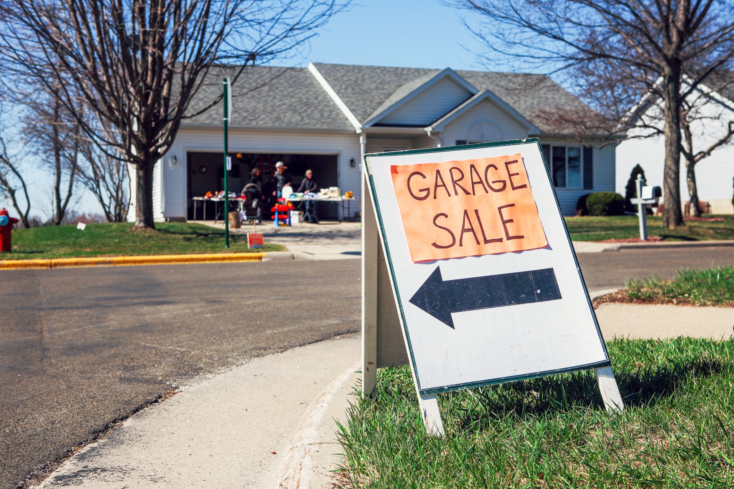 Facebook Marketplace: Turn Your Clutter Into Cash! - aq4owae